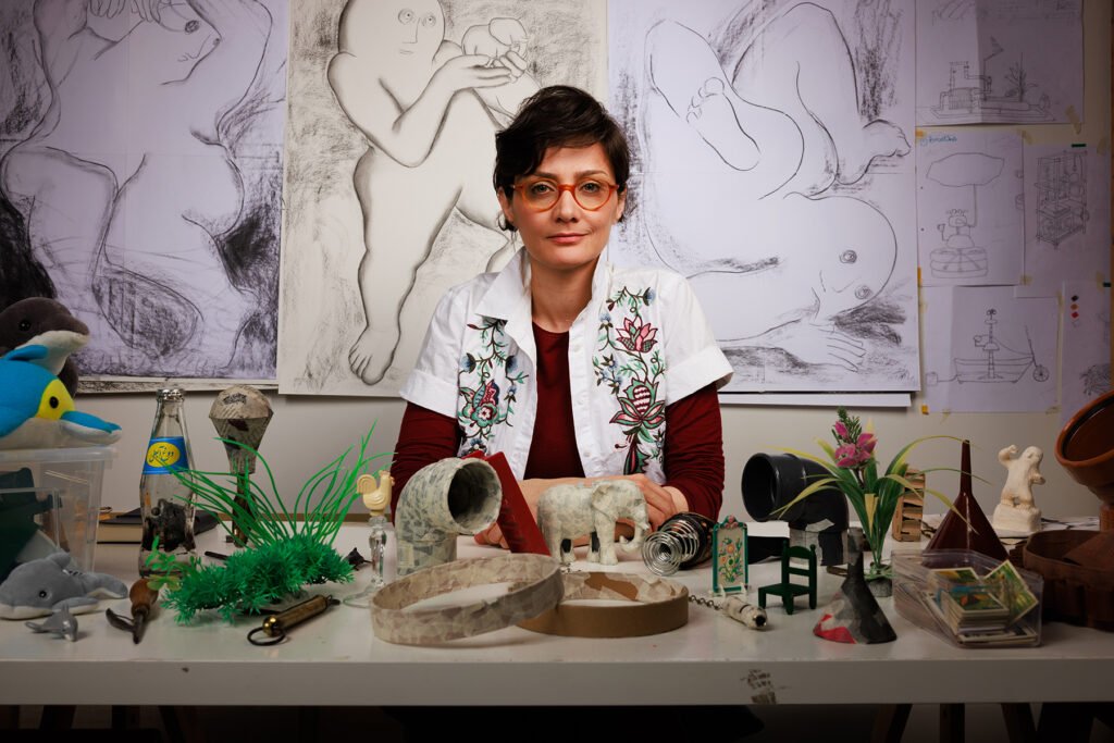 Solmaz_Farhang_AtStudio_2_Web2